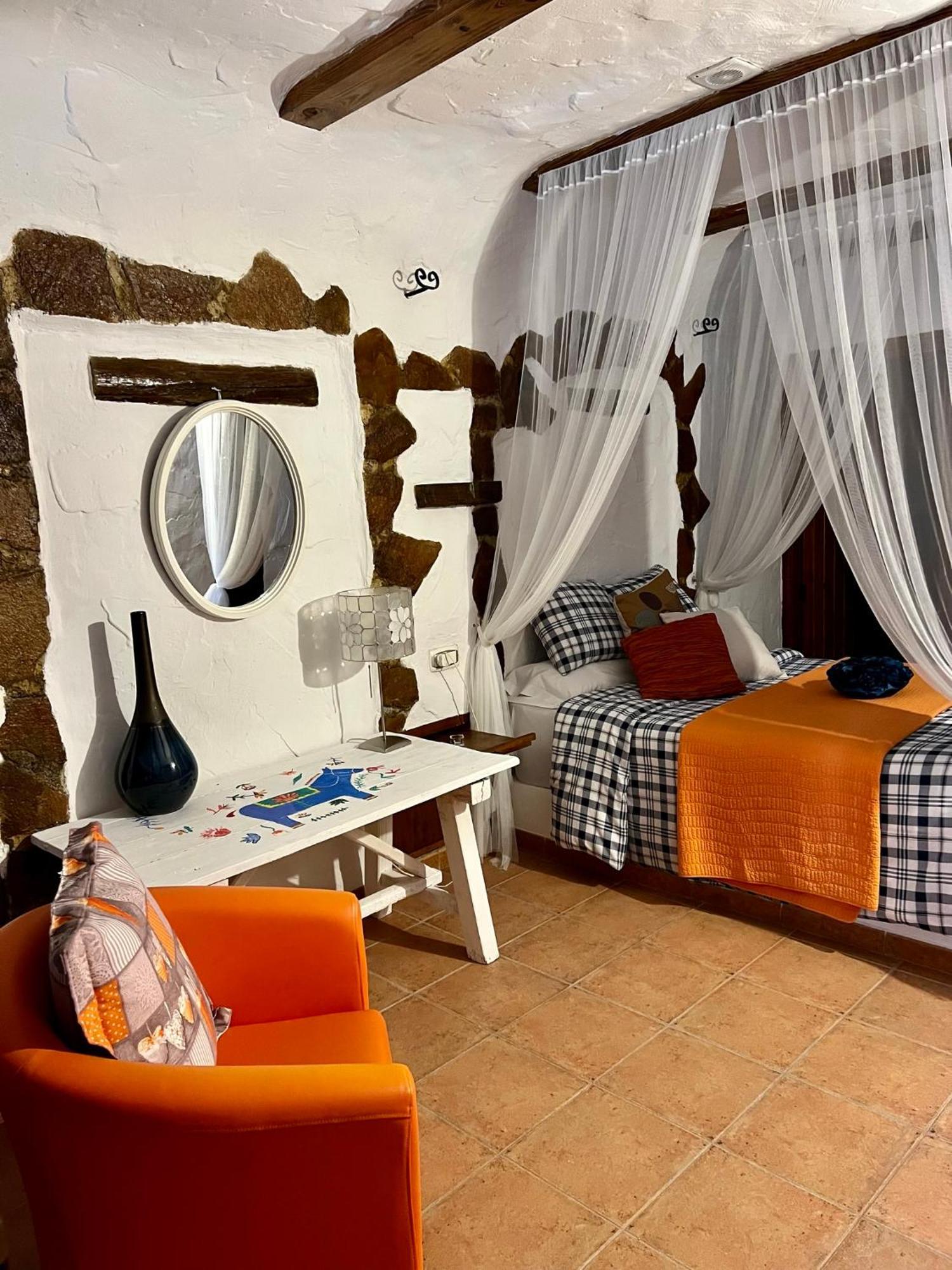 Cuevas De La Paz - Cave House Holidays Los Carriones Bilik gambar