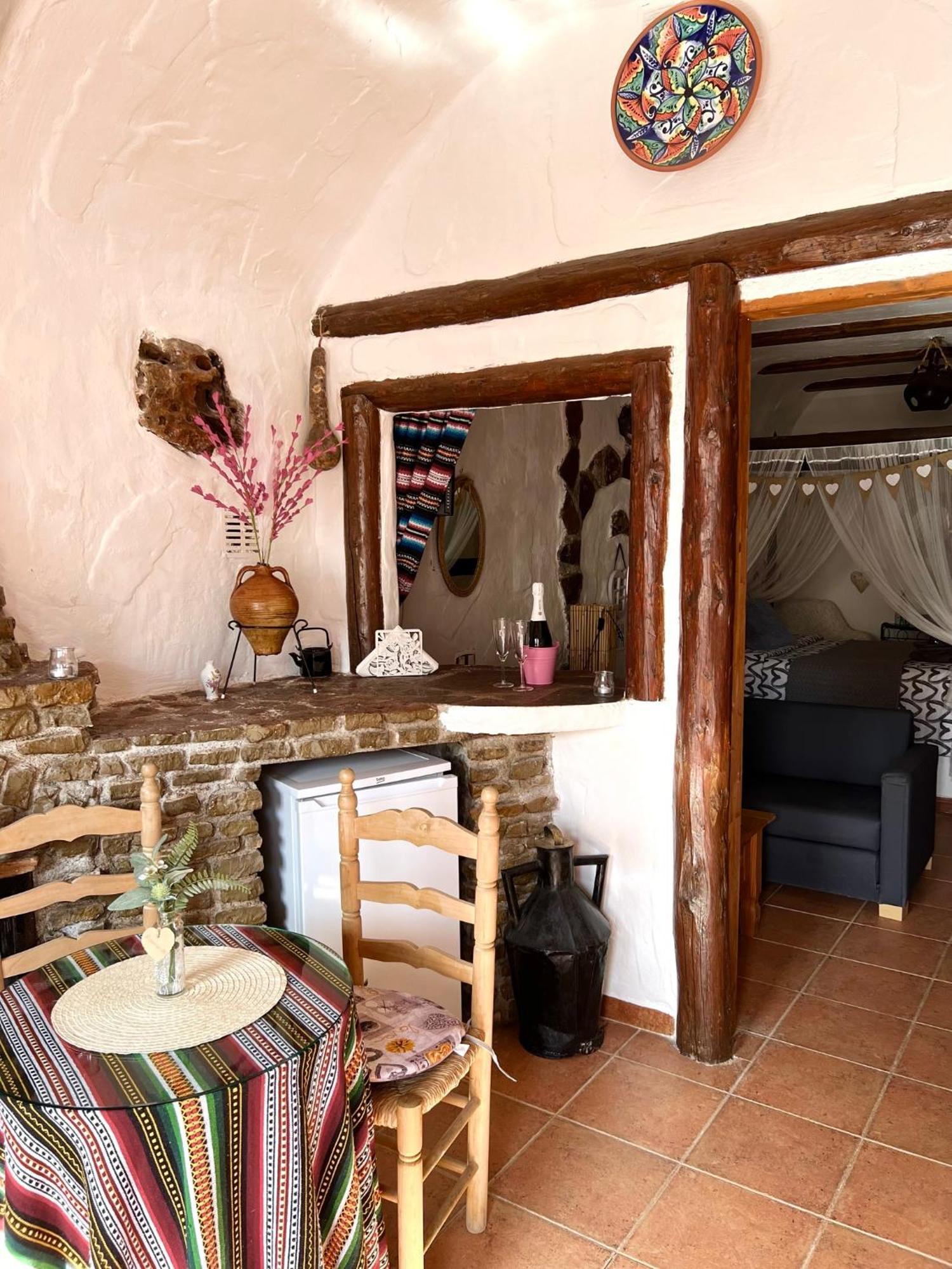 Cuevas De La Paz - Cave House Holidays Los Carriones Bilik gambar